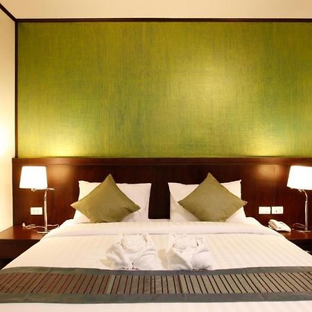 Orchid Resortel Patong Exterior photo