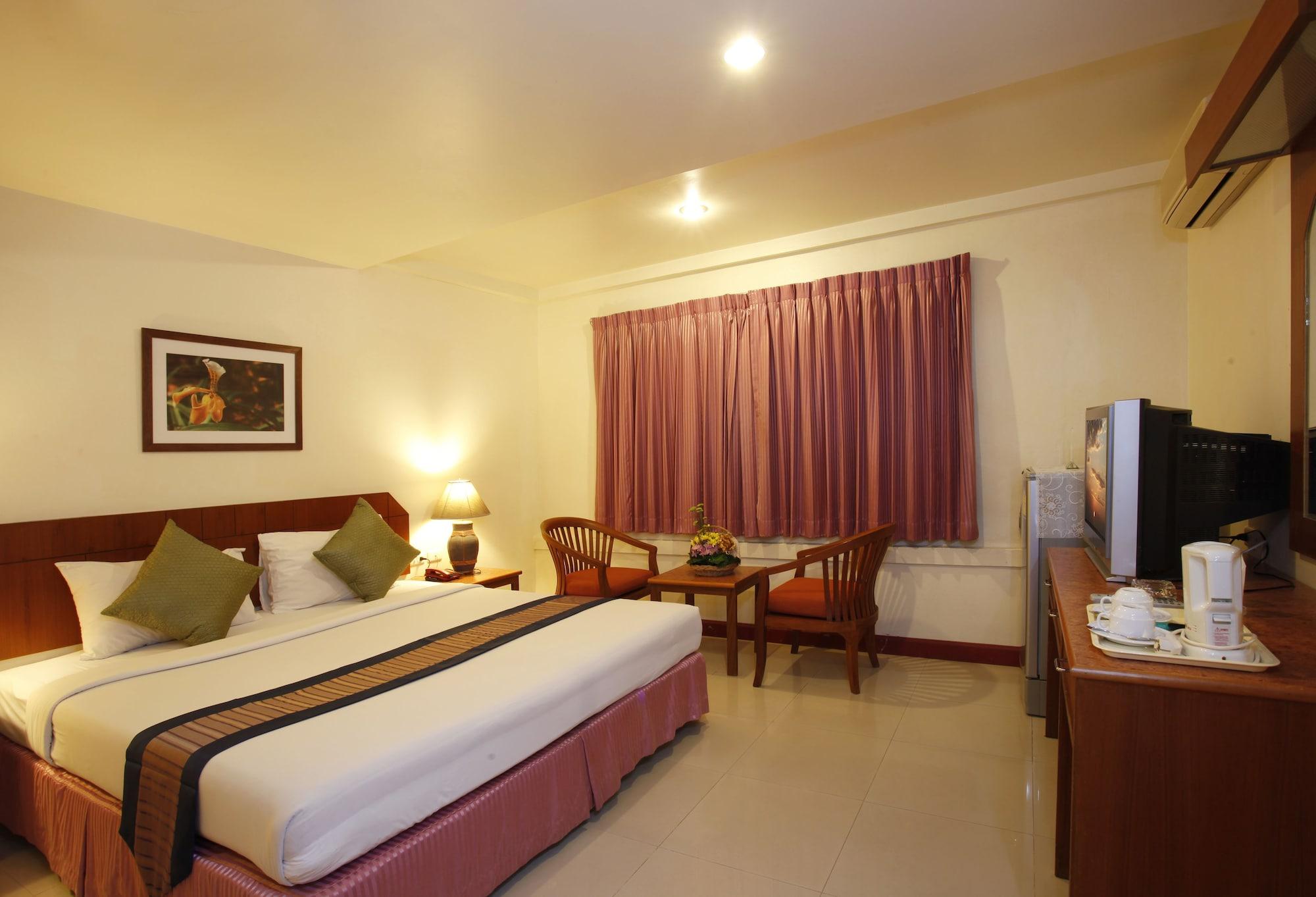 Orchid Resortel Patong Exterior photo