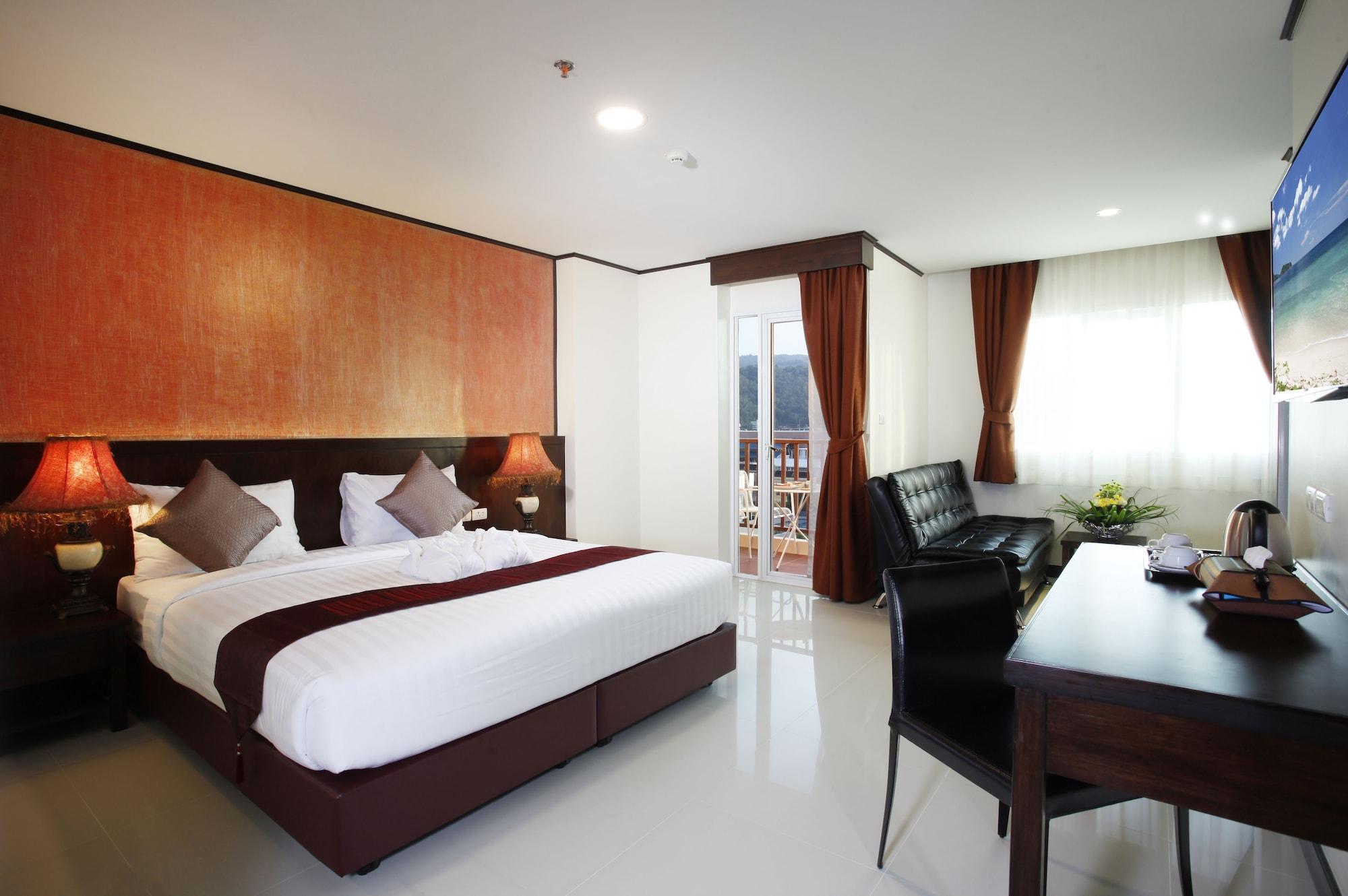 Orchid Resortel Patong Exterior photo