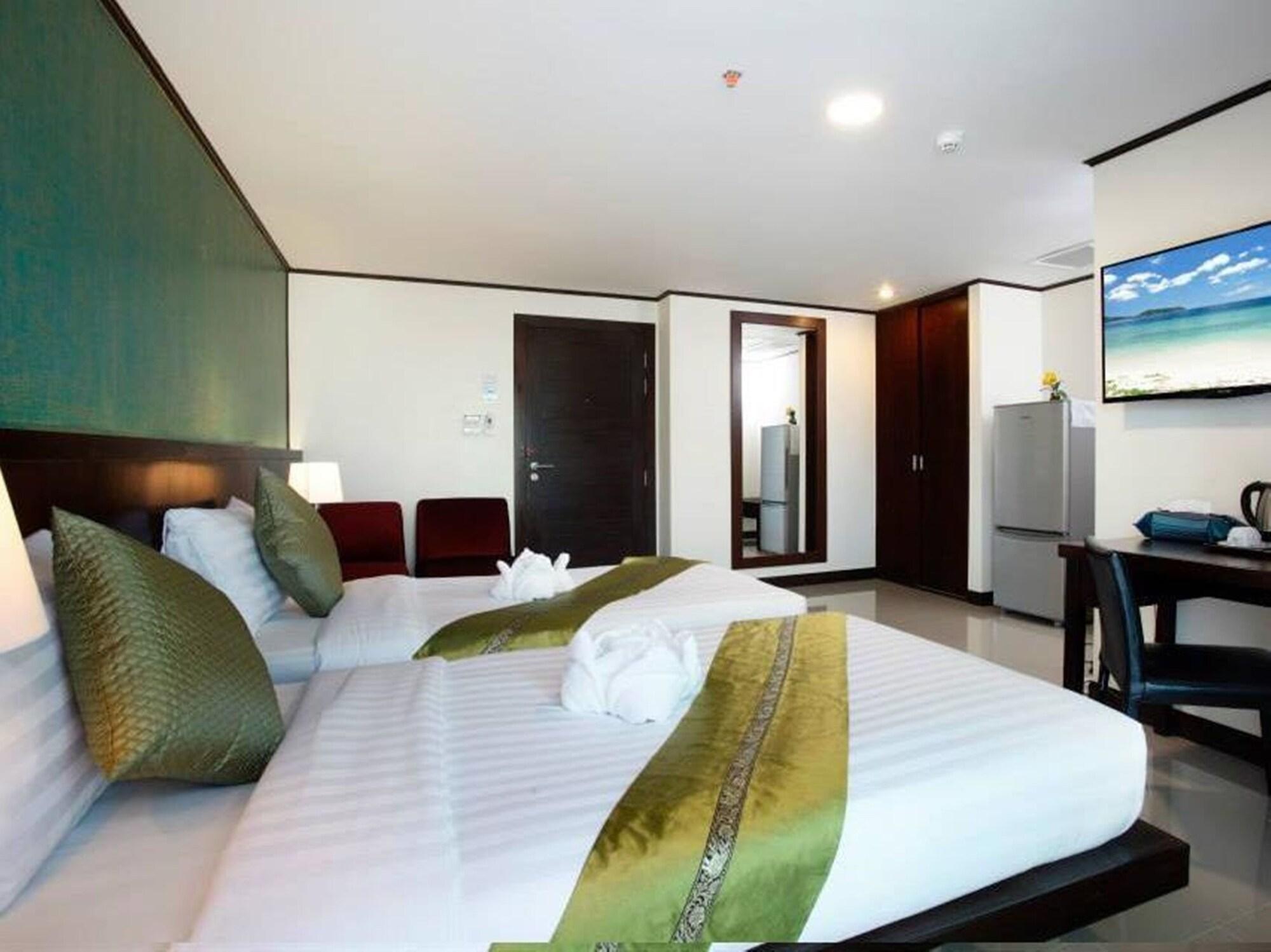 Orchid Resortel Patong Exterior photo