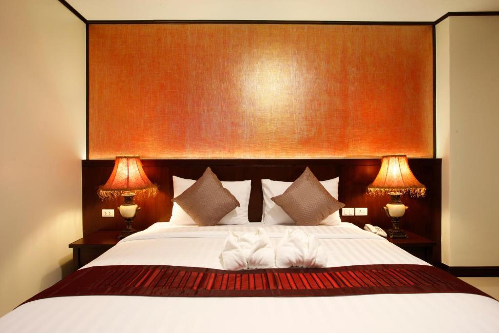 Orchid Resortel Patong Room photo