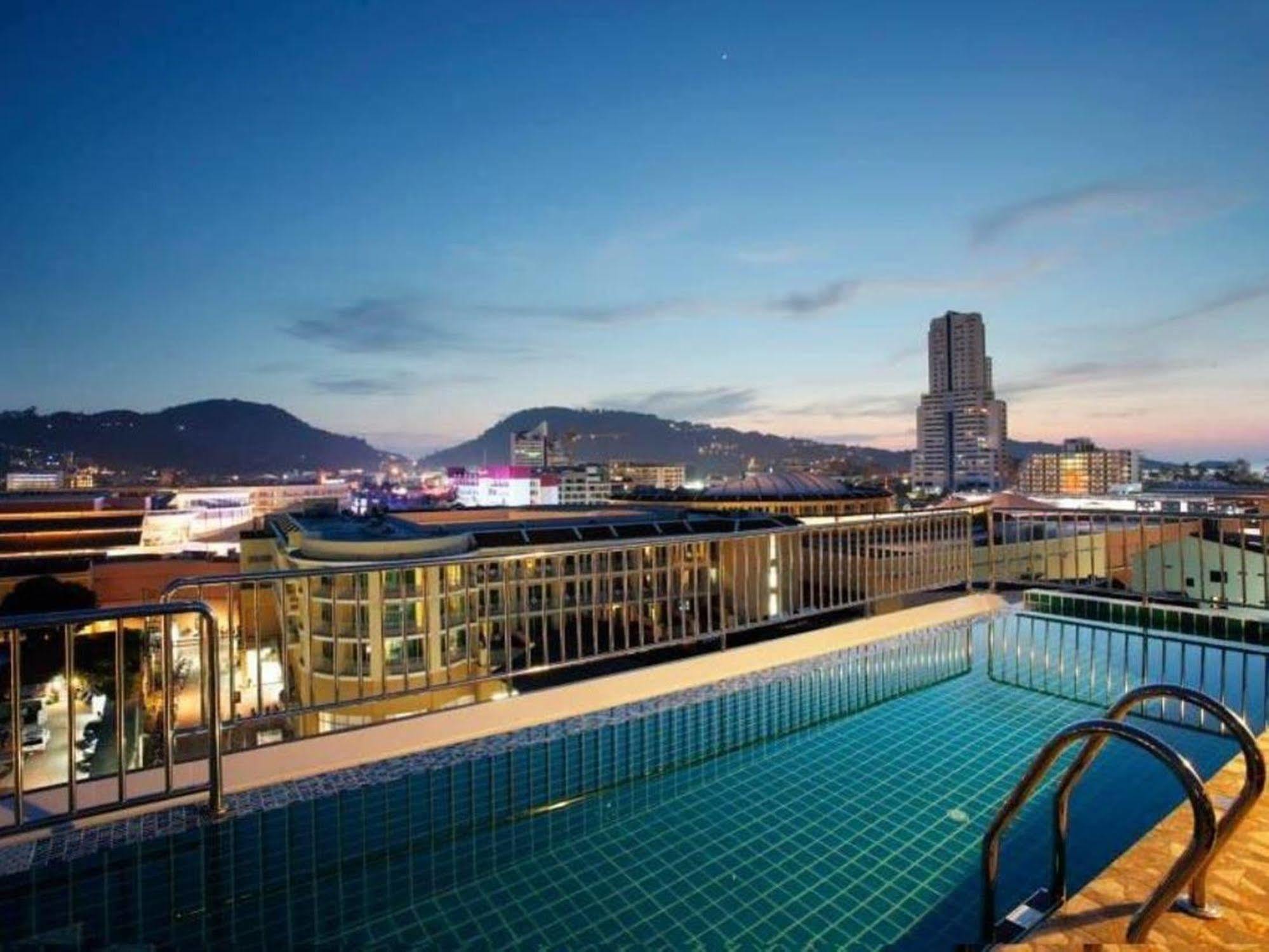 Orchid Resortel Patong Exterior photo